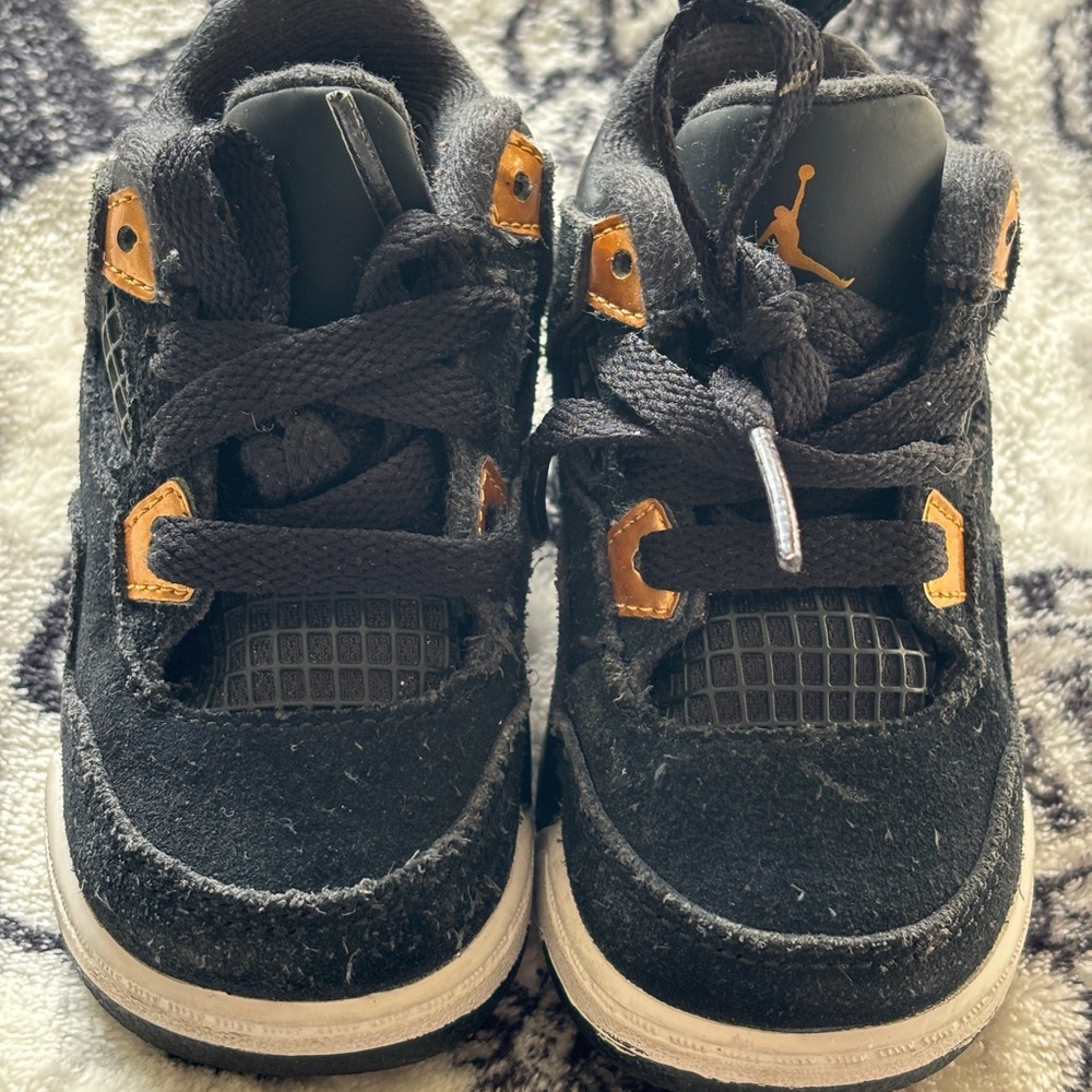 Nike Jordan Retro BT 308500-032 Black Gold Royalty Baby Shoes Size 5C